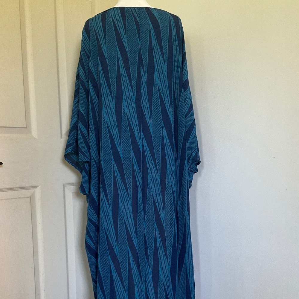 High low flowy top - Picture 4 of 5